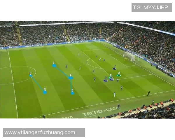 上海足球队阵地战体系解析与战术创新探讨