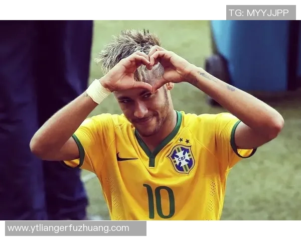 巴西队足球明星的辉煌历程与传奇故事揭秘