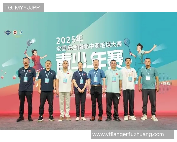 成都羽毛球队在精英赛中以73分稳居积分榜首位