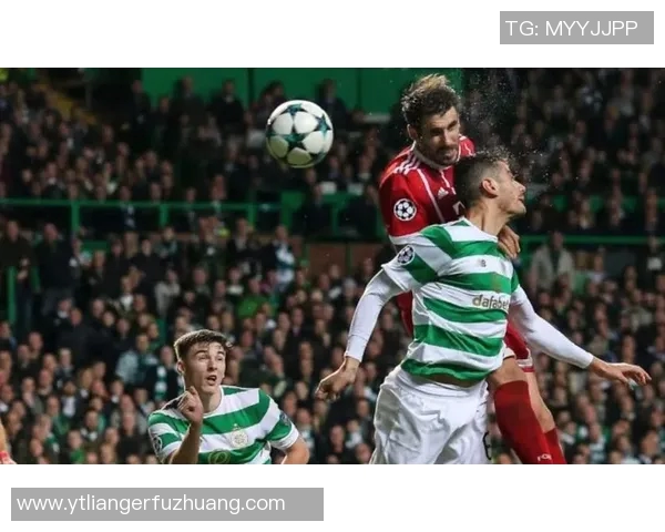 本周足球明星表现亮眼谁将成为赛场焦点引发热议 本周足球明星表现亮眼谁将成为赛场焦点引发热议